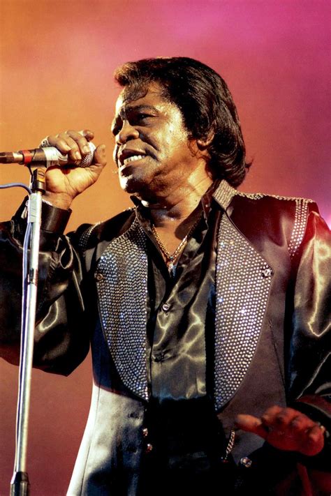 James Brown biografia .